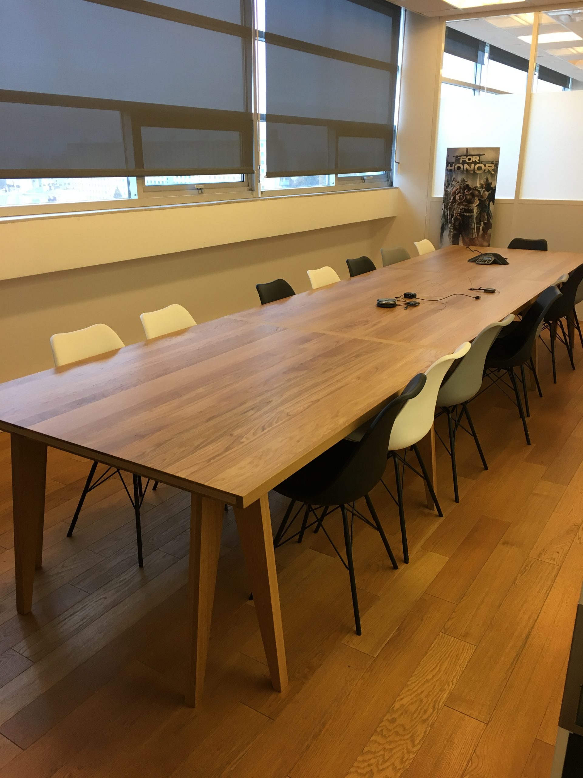 Table de réunion ubisof - Ateliers du Rouergue